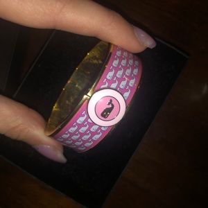 Vineyard Vines bracelet